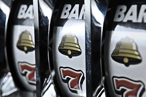 PMPL Indonesia match schedule and gb88 live-dealer table availability during tournament windows